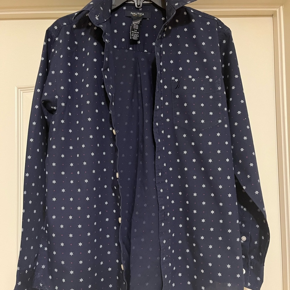 Cleaned and well taken cared shirt
